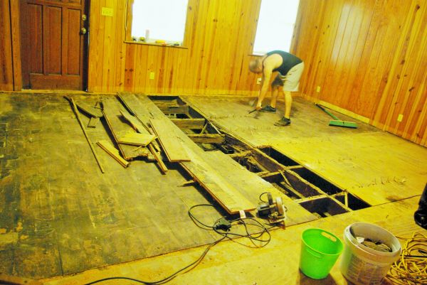 Subfloor Demolition in Mckinney